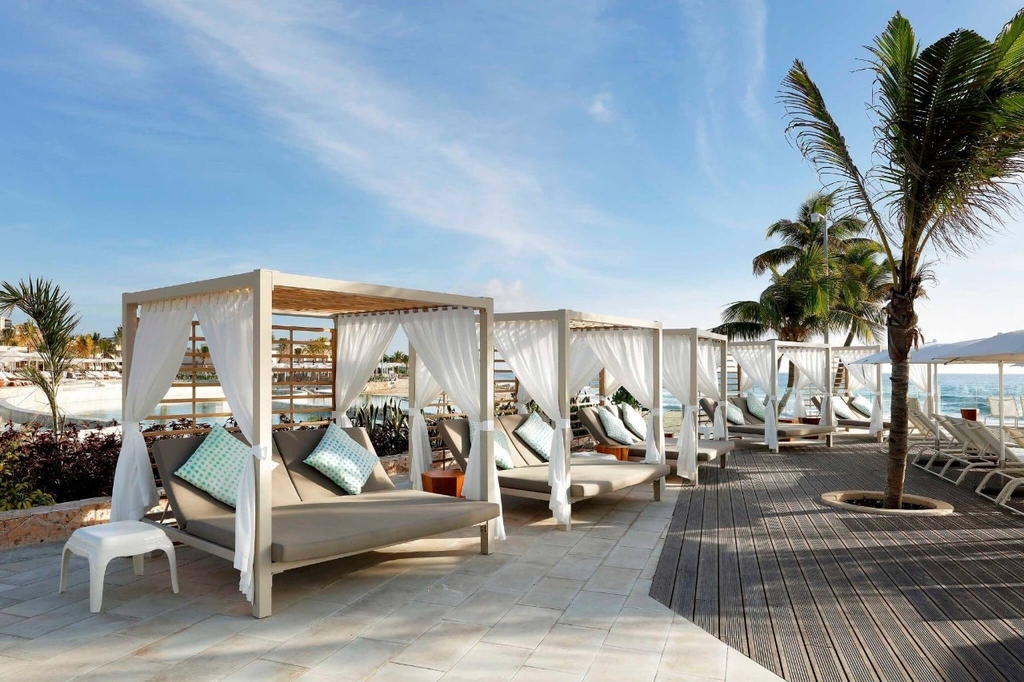TRS Yucatan Hotel